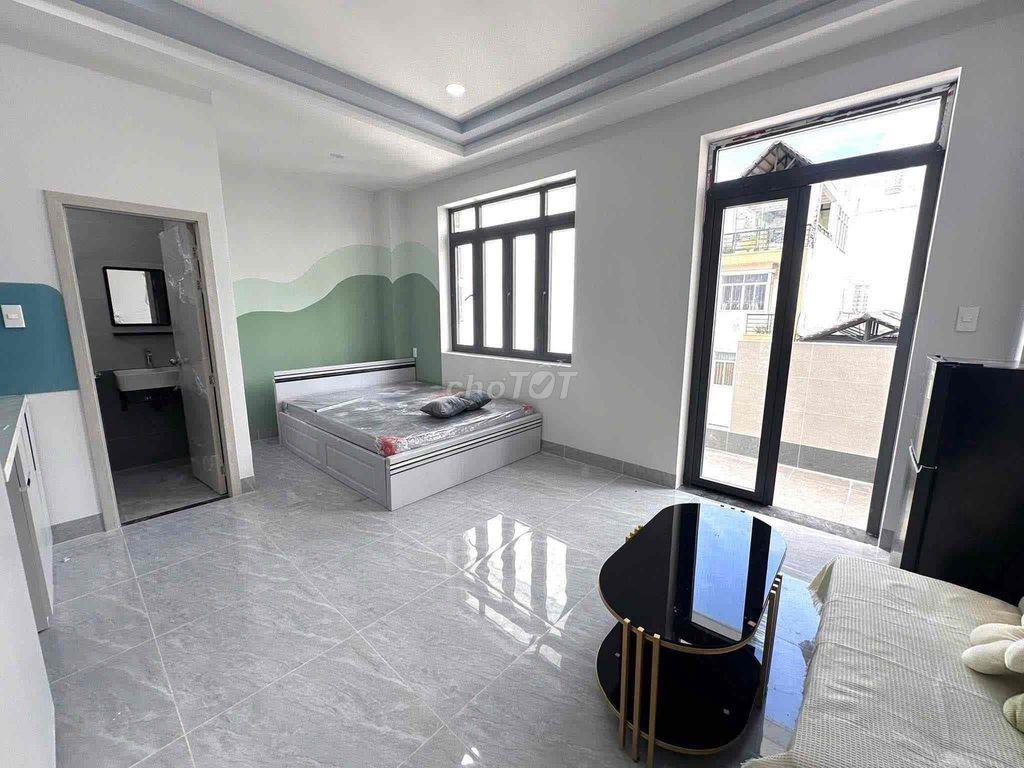 CĂN STUDIO FULL NỘI THẤT BANCOL SIÊU THOÁNG SÁNG NGAY HUỲNH VĂN NGHỆ