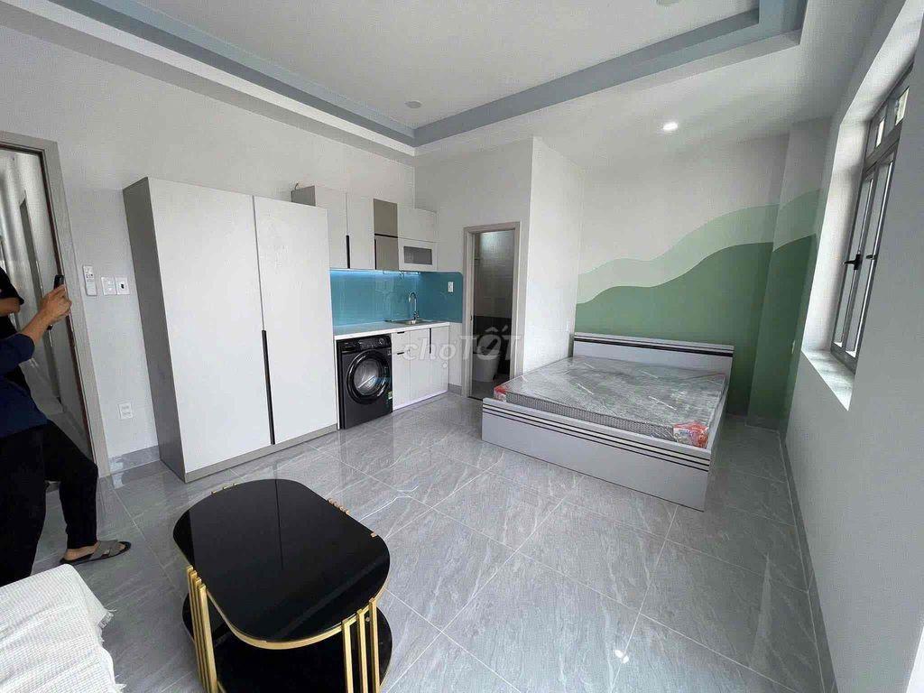 CĂN STUDIO FULL NỘI THẤT BANCOL SIÊU THOÁNG SÁNG NGAY HUỲNH VĂN NGHỆ