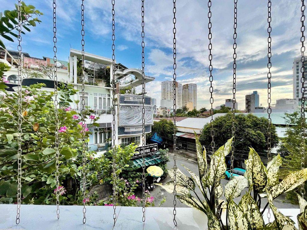 CĂN HỘ DỊCH VỤ 1 PHÒNG NGỦ BAN CÔNG-FULL NỘI THẤT-TÂN BÌNH