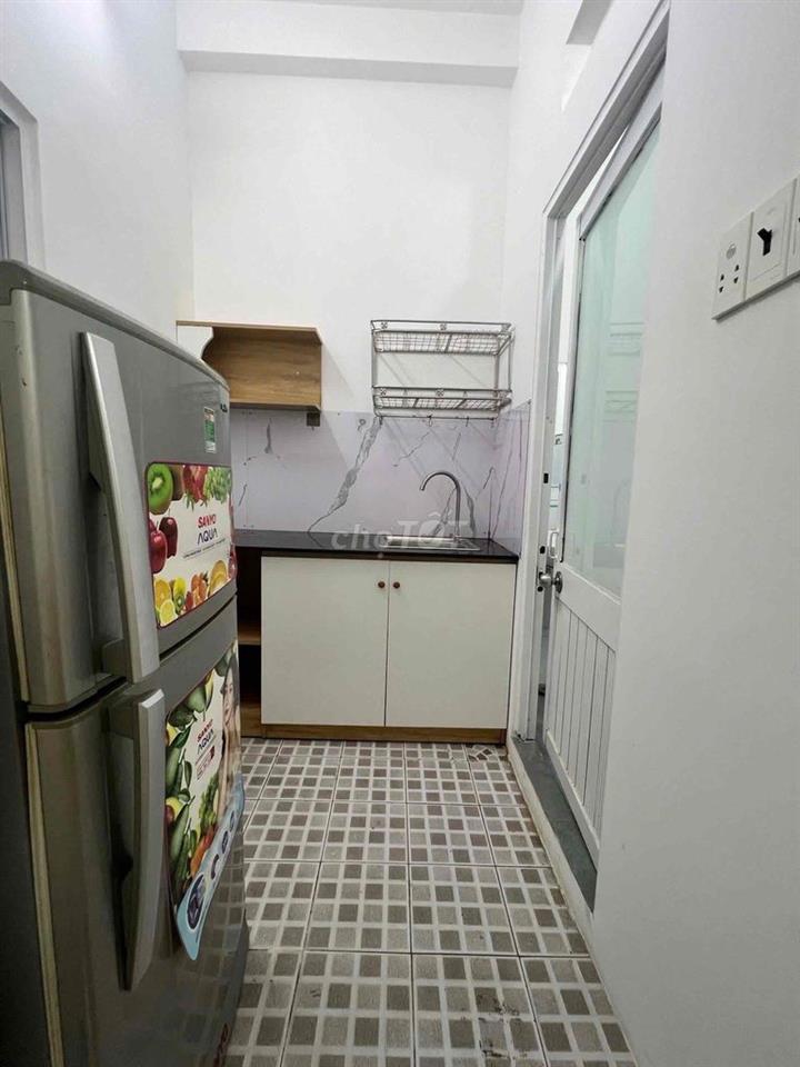 PHÒNG TRỌ GIÁ RẺ, TÁCH BẾP, SÁT NGÃ TƯ BẢY HIỀN- NĂM CHÂU, TÂN BÌNH