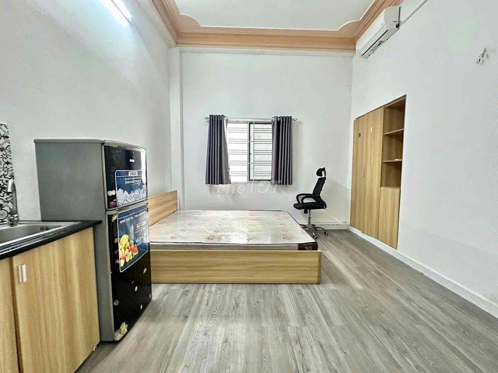 PHÒNG TRỌ GIÁ RẺ 1PN - NGAY CỘNG HOÀ, TÂN BÌNH