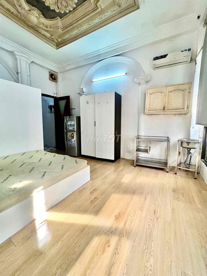 PHÒNG FULL NỘI THẤT GIÁ RẺ NGAY LĂNG CHA CẢ- CỘNG HOÀ, TÂN BÌNH