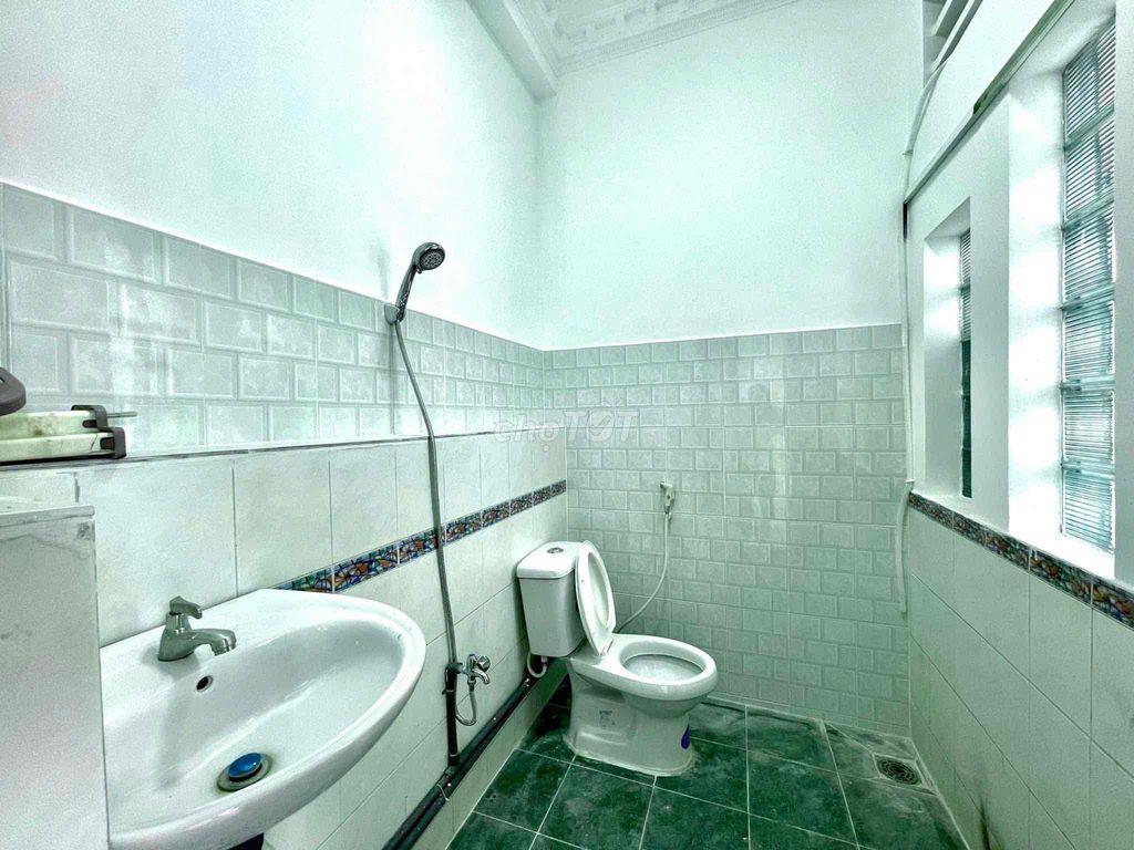 PHÒNG FULL NỘI THẤT GIÁ RẺ NGAY LĂNG CHA CẢ- CỘNG HOÀ, TÂN BÌNH
