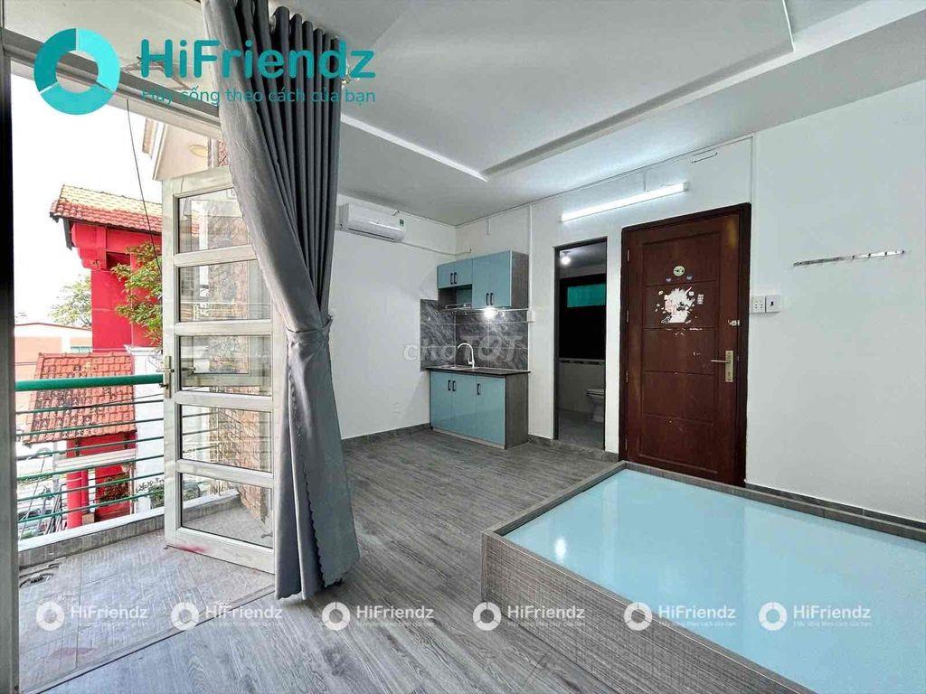 PHÒNG BAN CÔNG LỚN GIÁ RẺ SÁT SÂN BAY- TRƯỜNG SƠN, TÂN BÌNH
