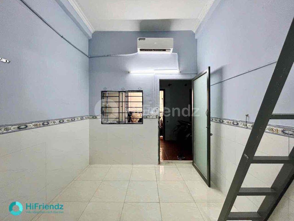PHÒNG TRỌ GIÁ RẺ NGAY ETOWN CỘNG HOÀ-CẦU VƯỢT HOÀNG HOA THÁM TÂN BÌNH