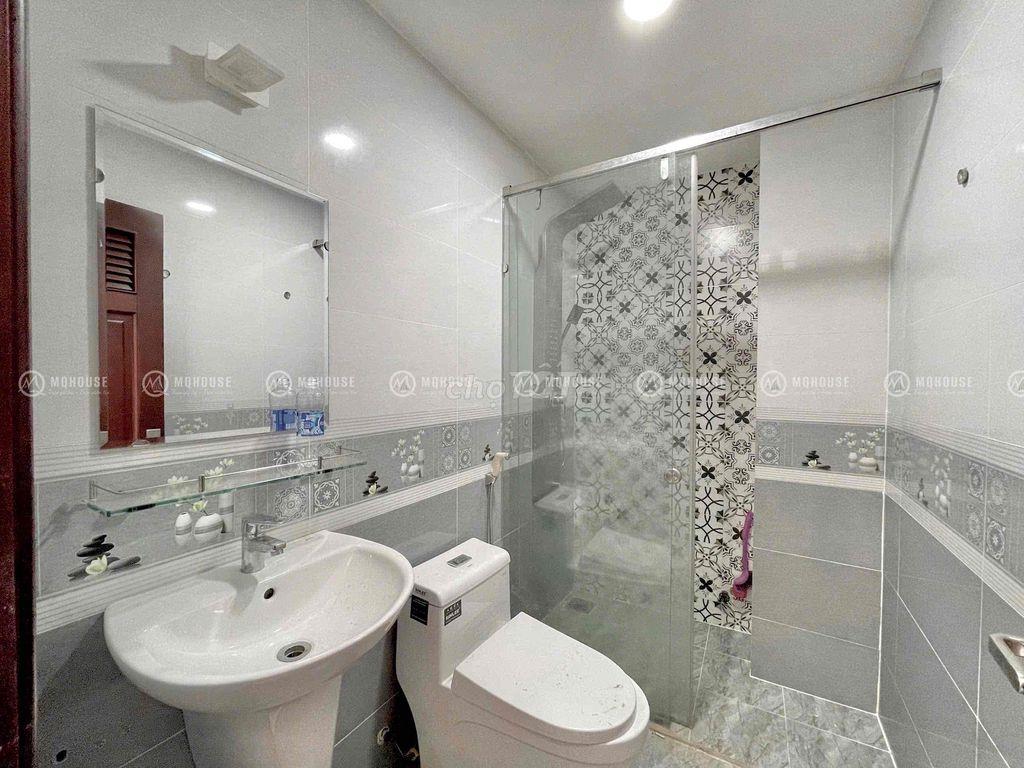 🐳 CĂN HỘ BAN CÔNG 40M2/ GIẶT RIÊNG / HẺM XE HƠI NGAY TÂN SƠN NHÌ