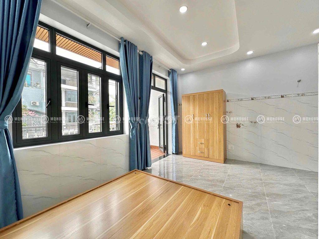 Bốc Seal Dự Án Mới | Kế Bên Huit | Ban Công Thoáng | Phí DV Siêu Rẻ