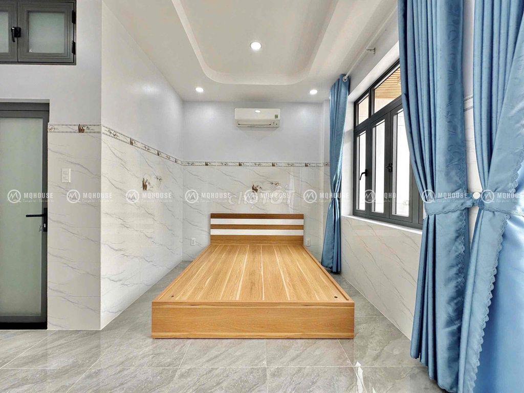 Bốc Seal Dự Án Mới | Kế Bên Huit | Ban Công Thoáng | Phí DV Siêu Rẻ