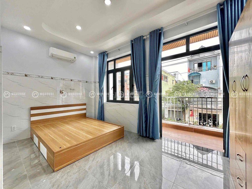 Bốc Seal Dự Án Mới | Kế Bên Huit | Ban Công Thoáng | Phí DV Siêu Rẻ