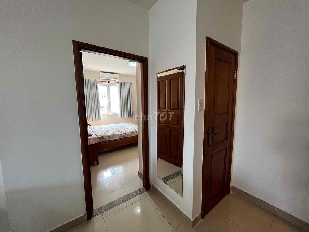 Căn hộ 3 phòng ngủ Thảo Điền - 18 triệu / tháng