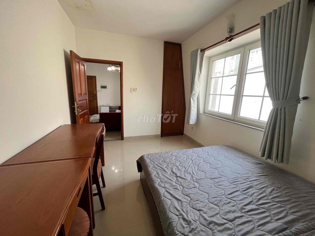Căn hộ 3 phòng ngủ Thảo Điền - 18 triệu / tháng