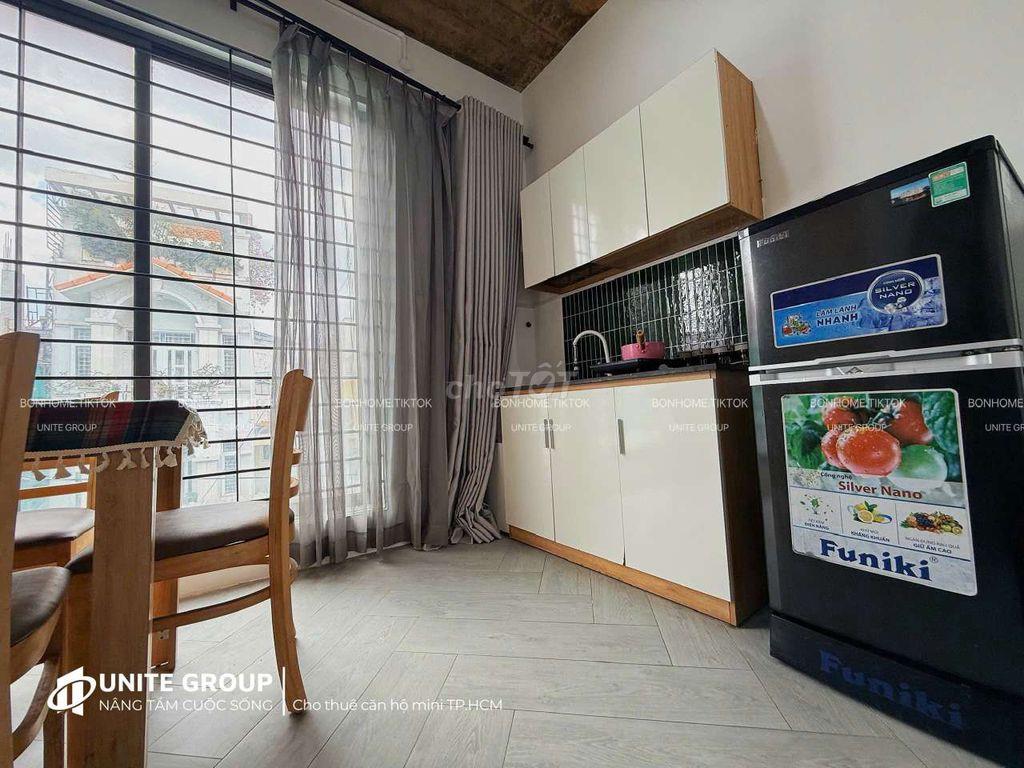 Khai trương Căn hộ Ban công - 50m2 - gần sân bay TSN • Hoàng Văn Thụ