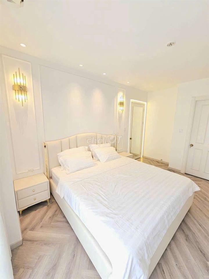 Hệ thống chuỗi 1PN 40m2 | Cửa sổ trời – Lạc Long Quân • Lý Thường Kiệt
