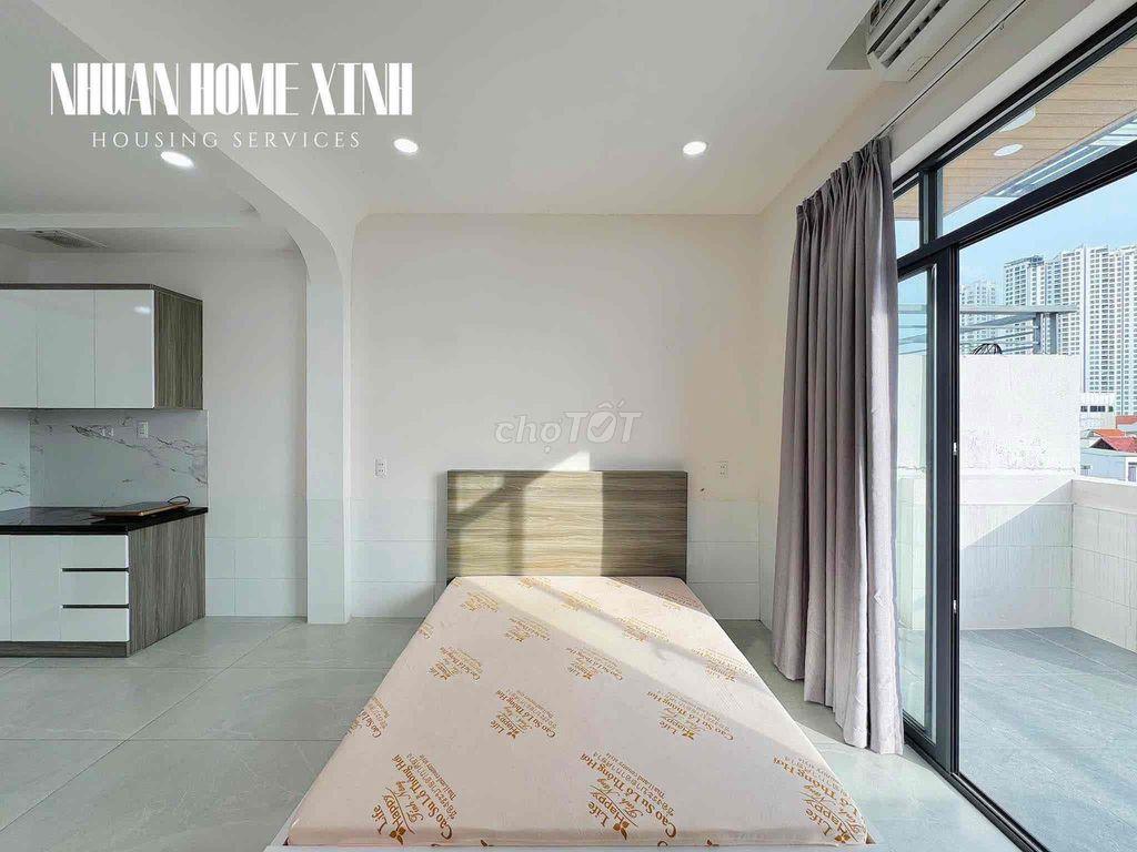 STUDIO BAN CÔNG THOÁNG NGAY CÔNG VIÊN HOÀNG VĂN THỤ - FULL NỘI THẤT