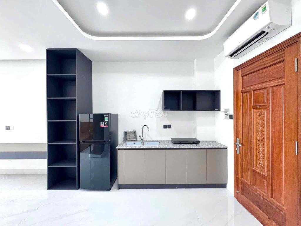 Studio Ban Công Diện tích Rộng Rãi Ngay Bạch Đằng - Gần Sân bay TSN