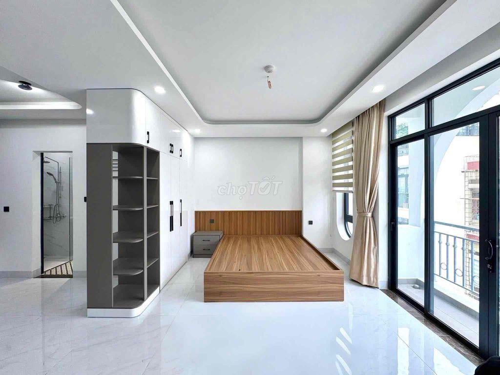 Studio Ban Công Diện tích Rộng Rãi Ngay Bạch Đằng - Gần Sân bay TSN