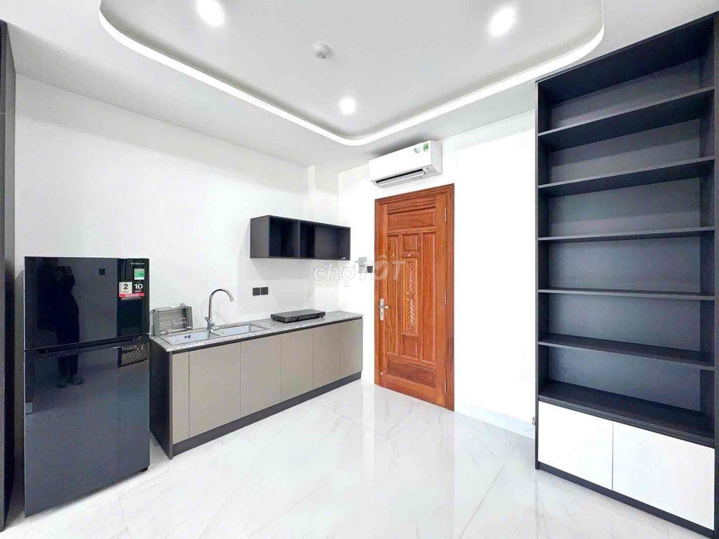 Studio Ban Công Diện tích Rộng Rãi Ngay Bạch Đằng - Gần Sân bay TSN