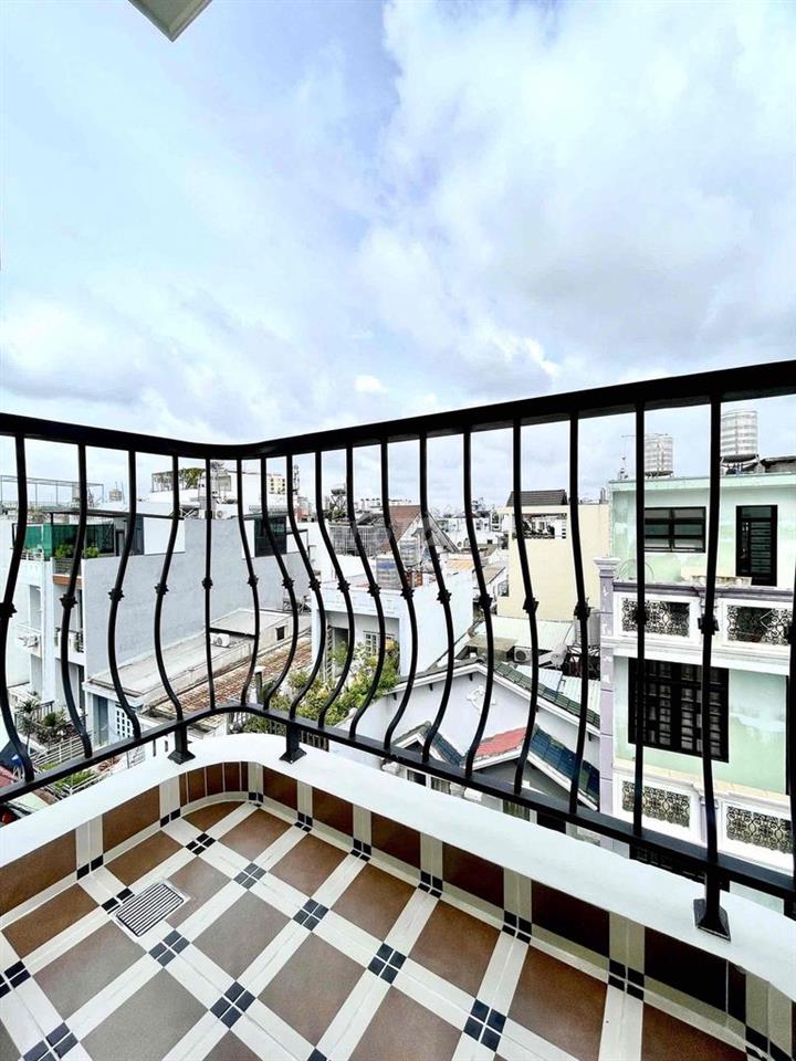 STUDIO BAN CÔNG MỚI 100% CHƯA BÓC SEAL NGAY ĐƯỜNG PHẠM VĂN BẠCH
