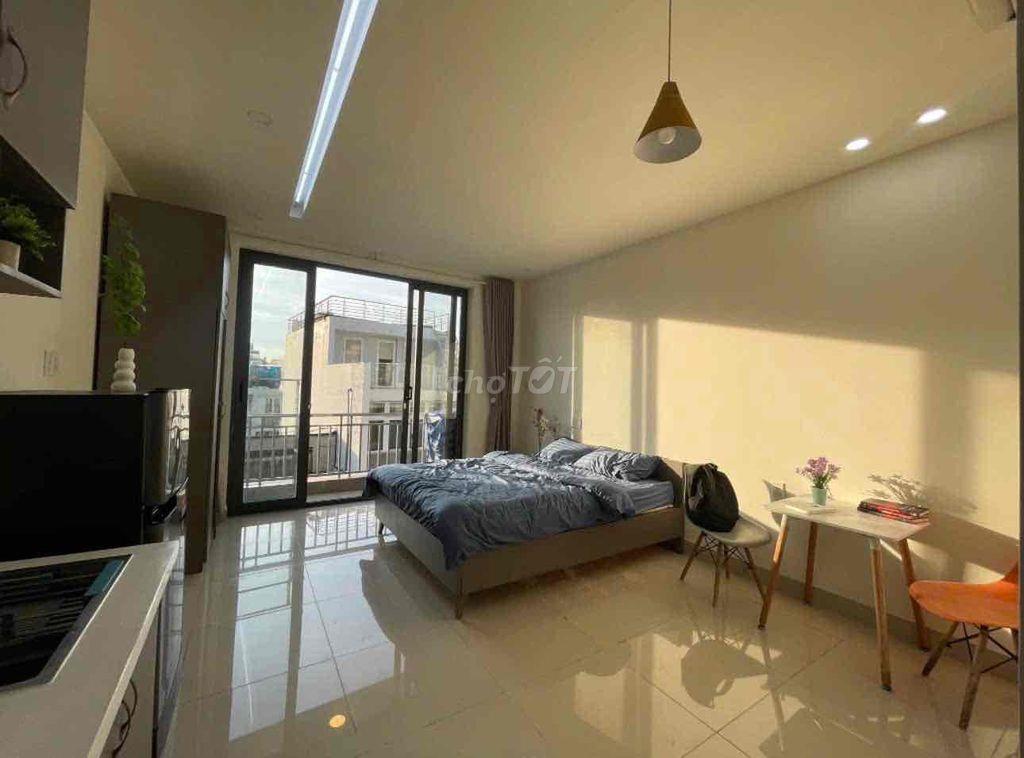 STUDIO BAN CÔNG THOÁNG MÁT NGAY NGÃ TƯ BẢY HIỀN - FULL NỘI THẤT