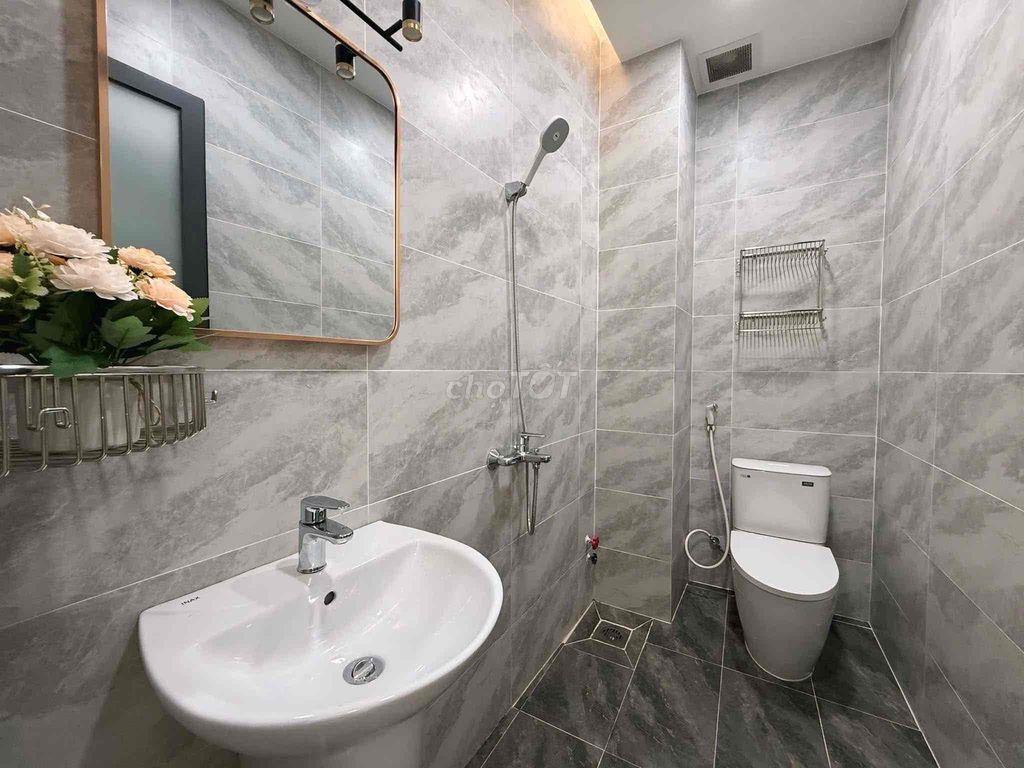 CĂN HỘ STUDIO BAN CÔNG MÁY GIẶT RIÊNG NGAY ETOWN CỘNG HOÀ - NHÀ GA T3