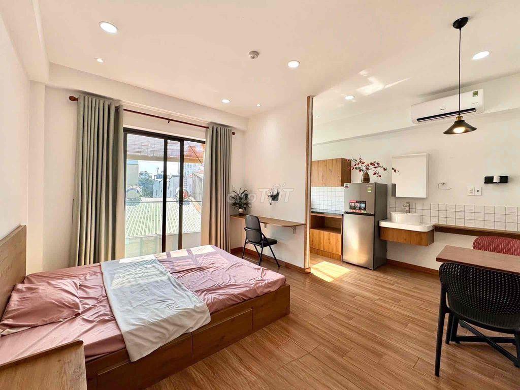 💥STUDIO BAN CÔNG MỚI 100% NGAY CV HOÀNG VĂN THỤ - GẦN SÂN BAY