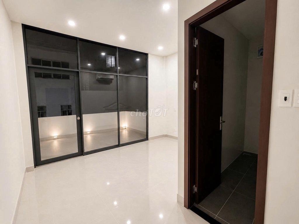 em cần cho thuê căn hộ cao cấp ngay p4 tân bình