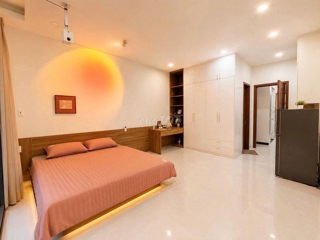 em cần cho thuê căn hộ cao cấp ngay p4 tân bình