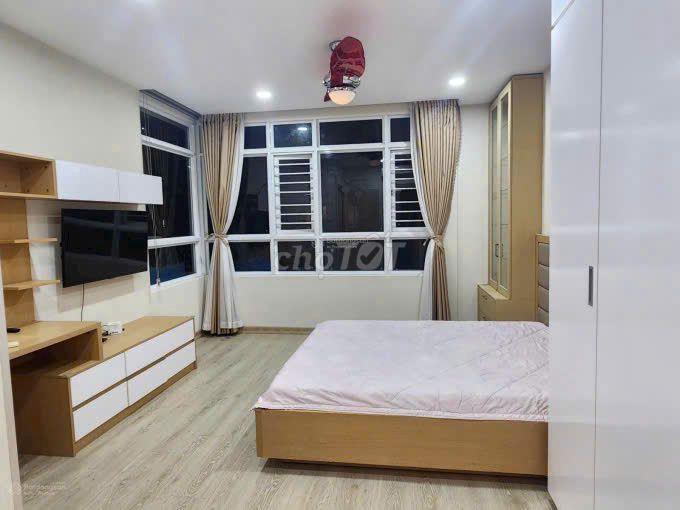 Căn  góc 85m2-3p ngủ C/c Harmona-Tân BÌnh giá 15tr/tháng