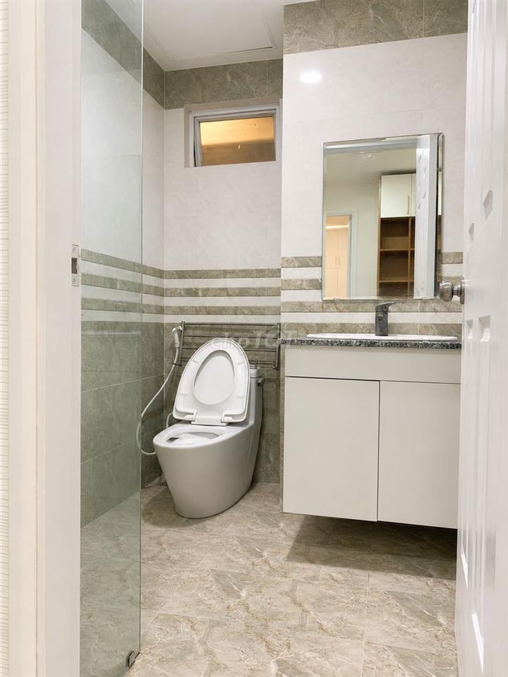 CHO THUÊ CĂN HỘ BABYLON 109M² – 3PN 2WC – NHÀ TRỐNG – 15TR/THÁNG