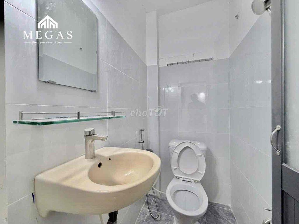 🔥 CĂN HỘ MỚI XÂY NGAY CẦU VƯỢT HOÀNG HOA THÁM - GẦN CHỢ HOÀNG HOA THÁM