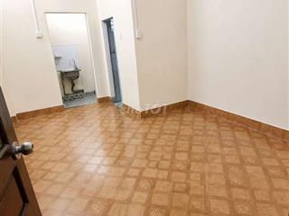 NHÀ CHO THUÊ TẦNG TRÉT 2PN GIÁ 5TR