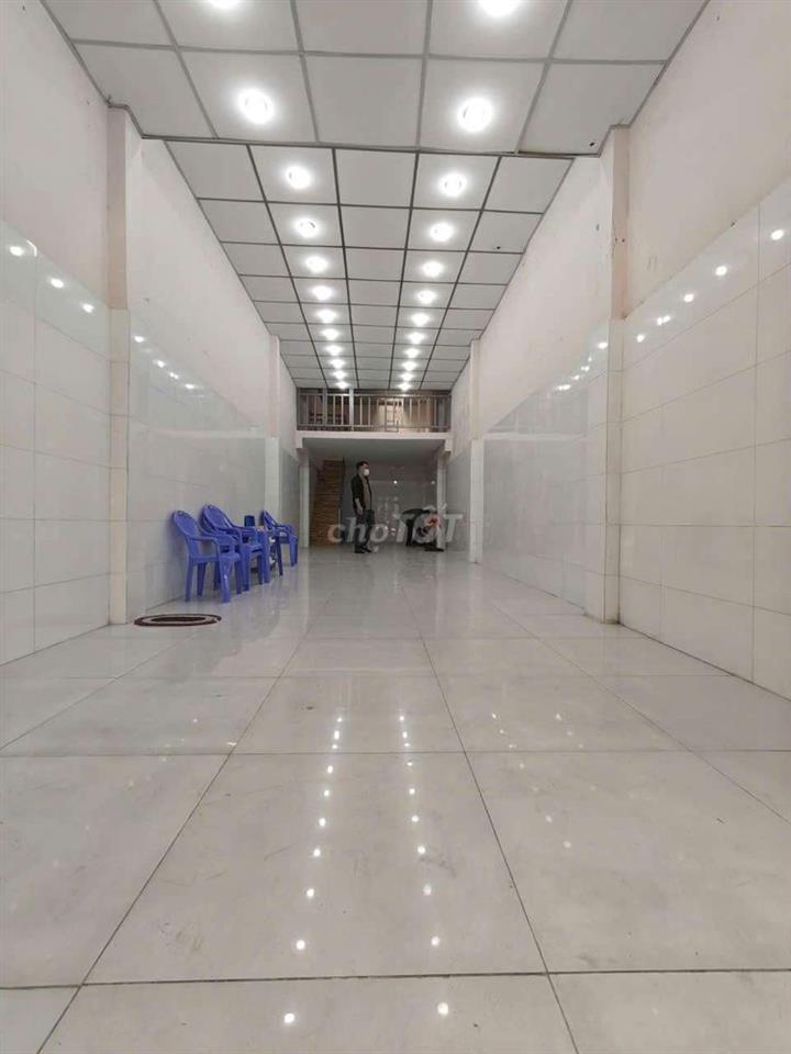 NHÀ CHO THUÊ NGUYÊN CĂN NGAY TÂN BÌNH HẺM XE TẢI ĐẬU CỬA 