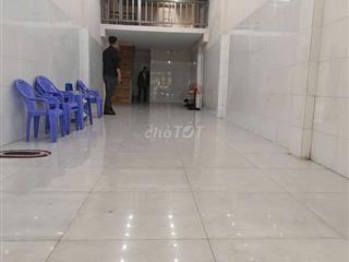 NHÀ CHO THUÊ NGUYÊN CĂN NGAY TÂN BÌNH HẺM XE TẢI ĐẬU CỬA 