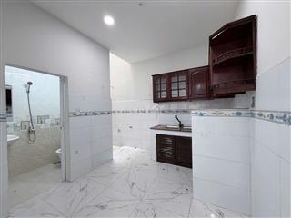 Nhà 2 tầng 96m2 Tân Bình, hẻm xe hơi 13 triệu