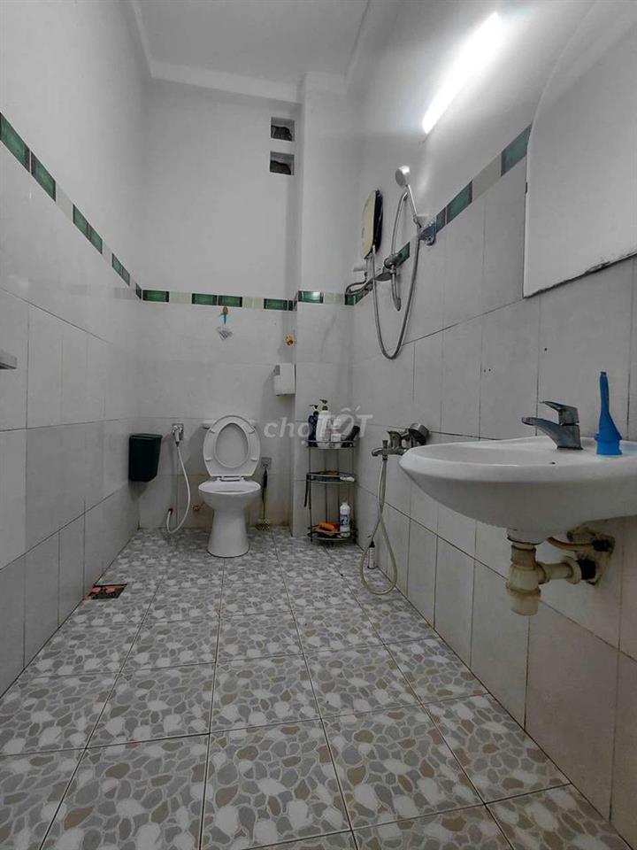 NHÀ CHO THUÊ NGUYÊN CĂN 4 PN GIÁ RẺ NGAY ÂU CƠ 