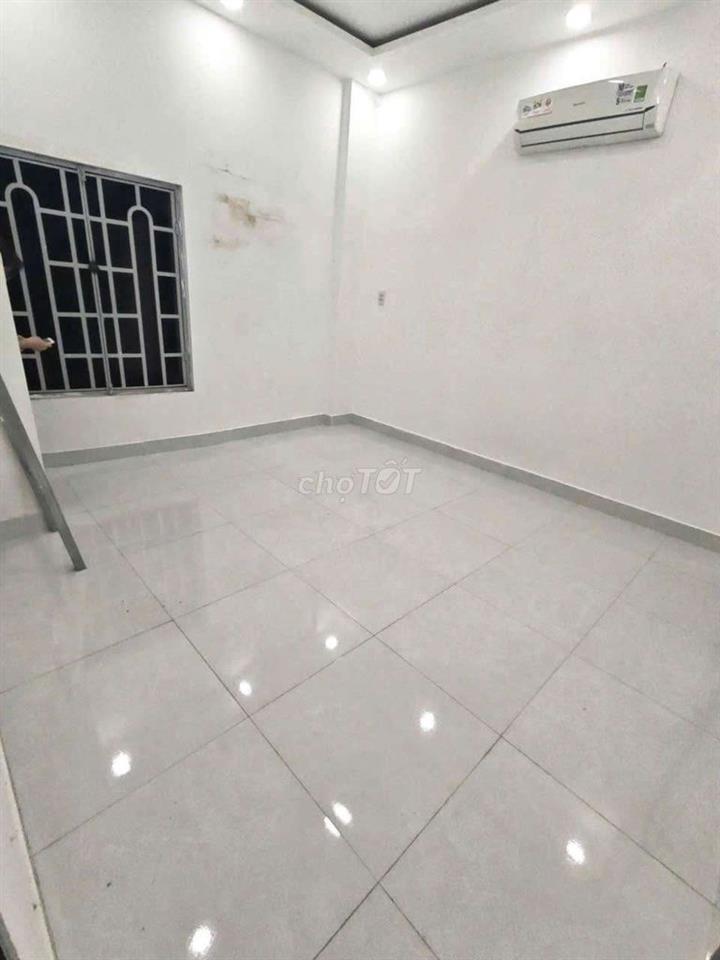 NHÀ CHO THUÊ NGUYÊN CĂN 3 PN GIÁ 10TR