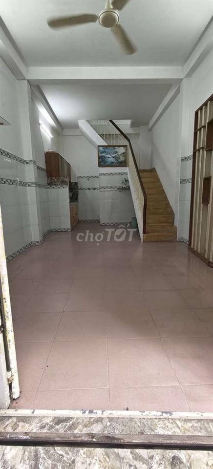 NHÀ CHO THUÊ NGUYÊN CĂN 3 TẦNG GIÁ CHỈ 8 TR 