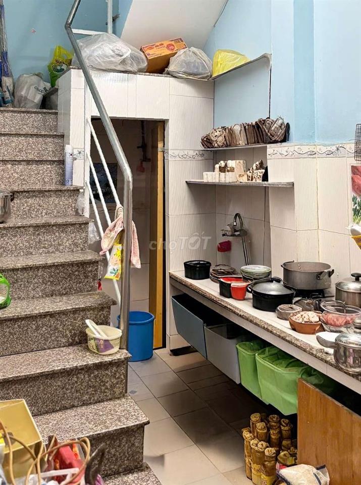 NHÀ CHÍNH CHỦ CẦN BÁN NHÀ 4 TẦNG  GIÁ RẺ TÂN BÌNH 