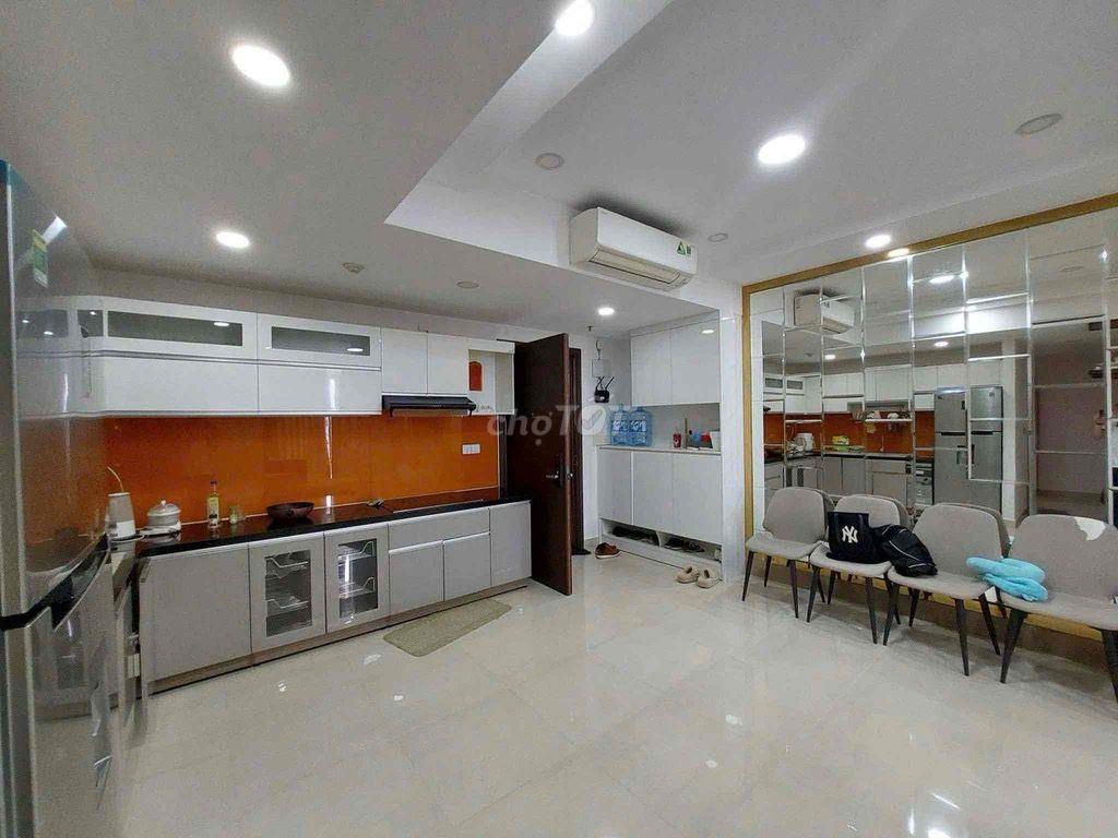 CHO THUÊ PHÒNG NGỦ FULL NỘI THẤT GẦN SÂN BAY