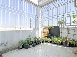 PENTHOUSE- 1 phòng ngủ-full ban công rộng trồng cây- 50m2