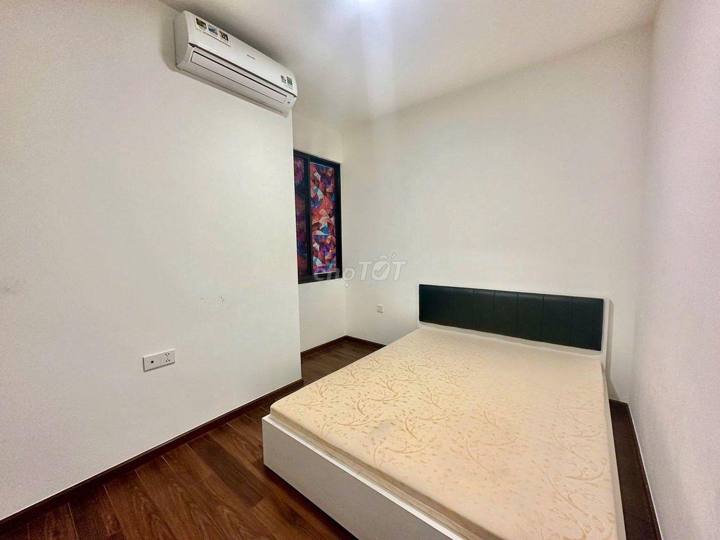 Căn hộ  chung cư Ruby garden rộng 96m2, 2p ngủ, NT giá 10tr/tháng