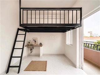 duplex ban công giá siu rẻ gần Đh Công Thương và Văn Hiến