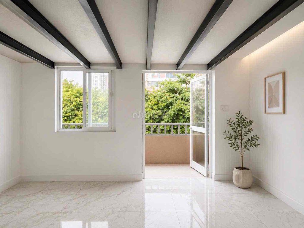 duplex ban công giá siu rẻ gần Đh Công Thương và Văn Hiến