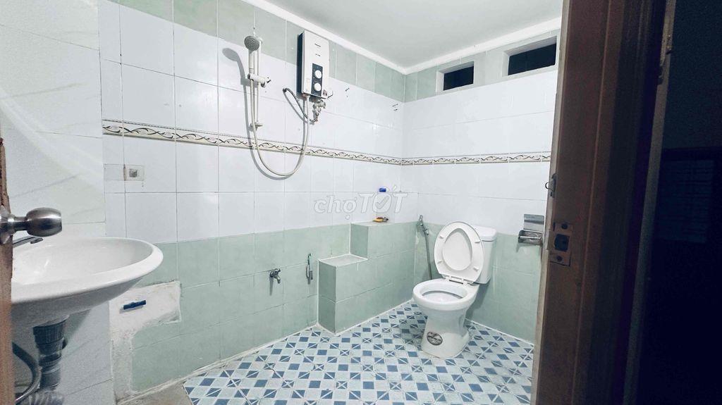 PHÒNG TIỆN NGHI NGAY CÔNG VIÊN NGUYỄN SỸ SÁCH - KHU VIP P15 TÂN BÌNH