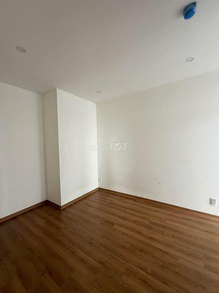  Chung cư bàu Cát cho thuê căn 3p, 2wc chỉ 10,5tr/tháng