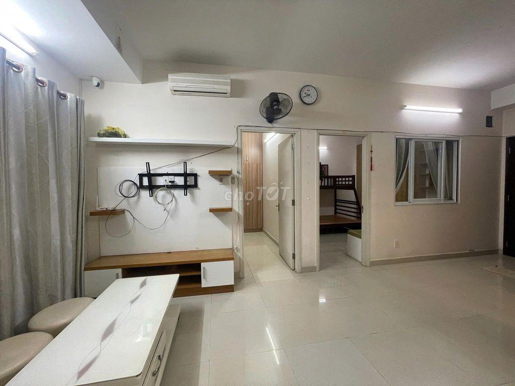 Giá 11tr cho căn 81m2, 2p ngủ có nội thất- C/c Carillon 1-Tân Bình