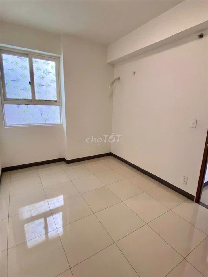 Chung cư Bàu cát-Tân Bình:căn 3p ngủ giá 11tr/tháng