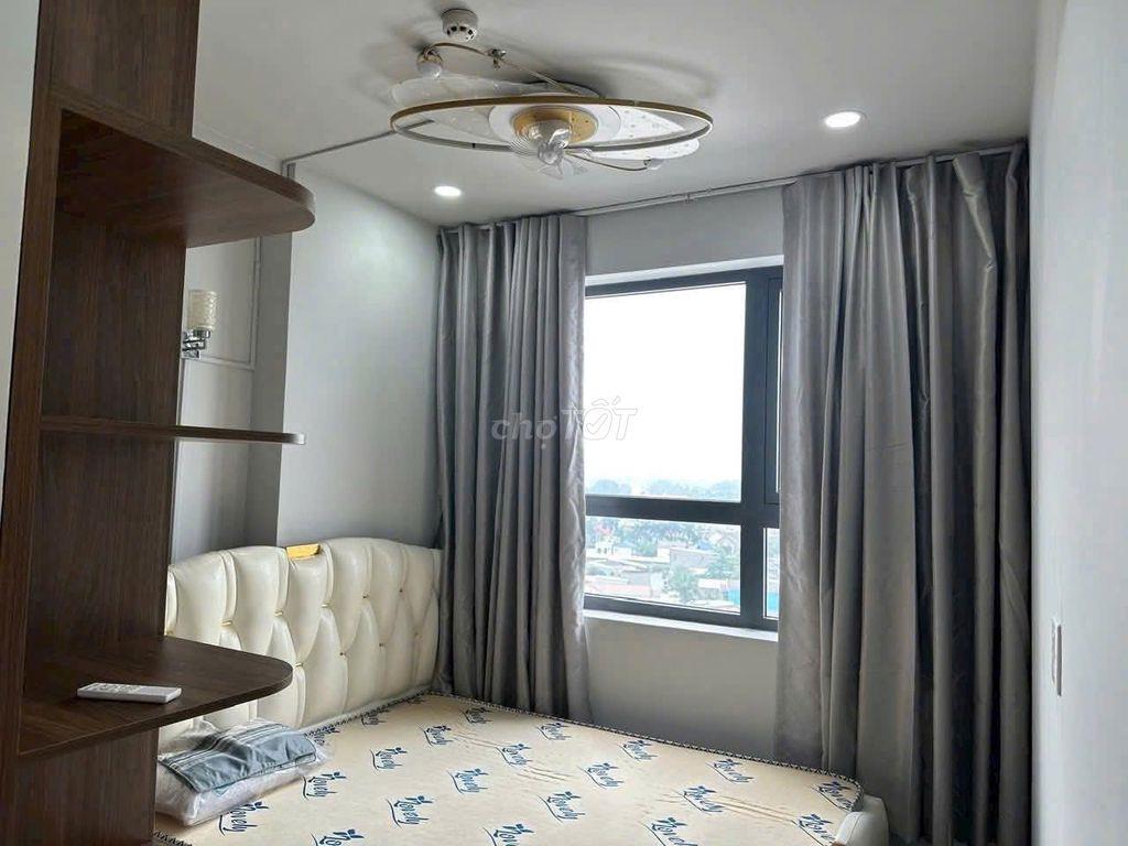 Căn 2p ngủ rộng 76m2, C/c  Harmona,Trương Công Định giá 12,5tr/tháng