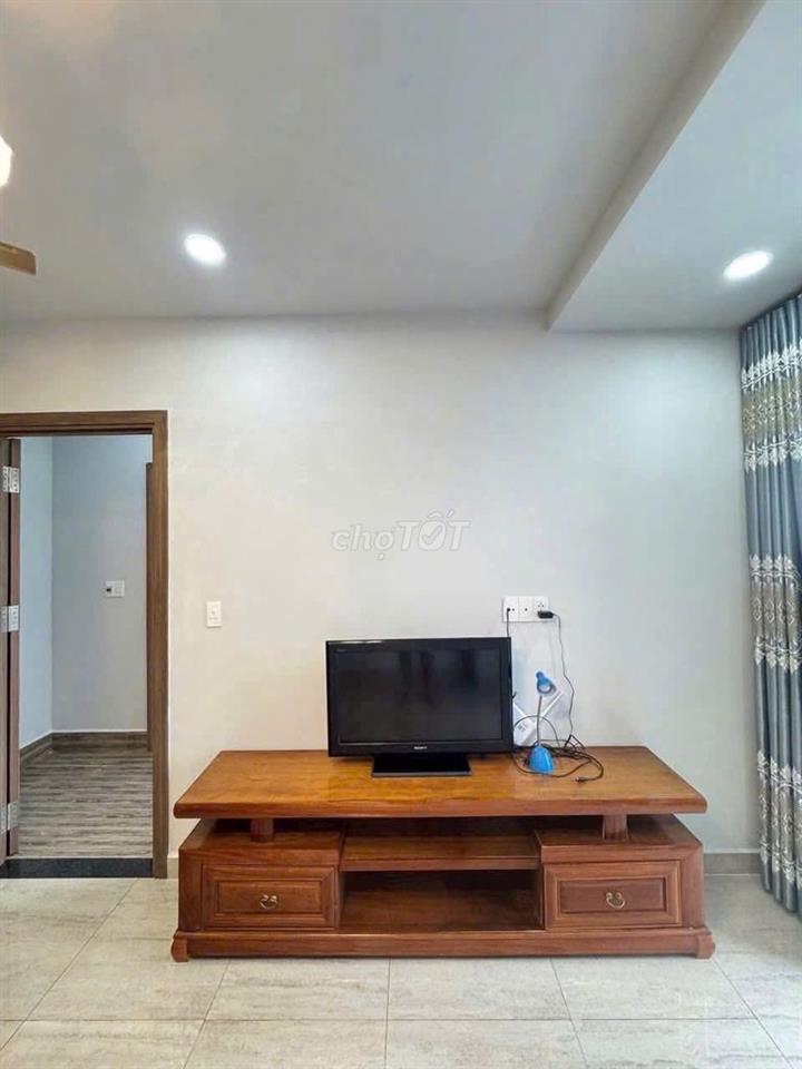 Căn 2p ngủ rộng 76m2, C/c  Harmona,Trương Công Định giá 12,5tr/tháng