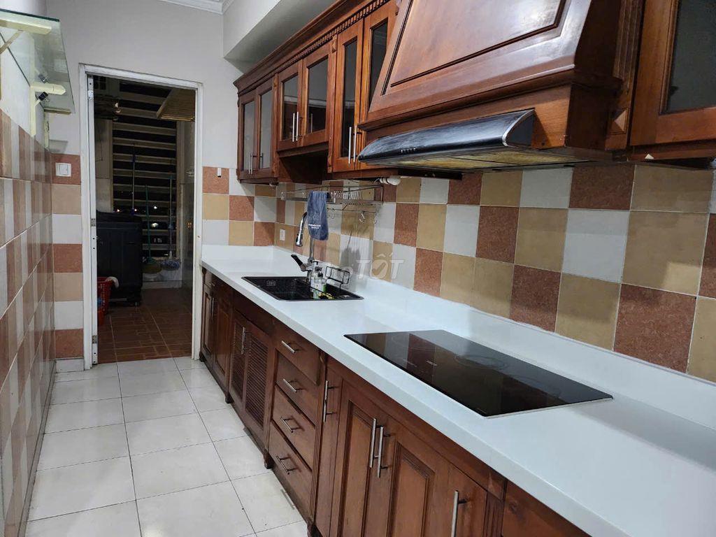 Căn Hộ Phúc Yên Tân Bình – 122m² 3PN 2WC Tầng Cao View Đẹp, Giá 12Tr